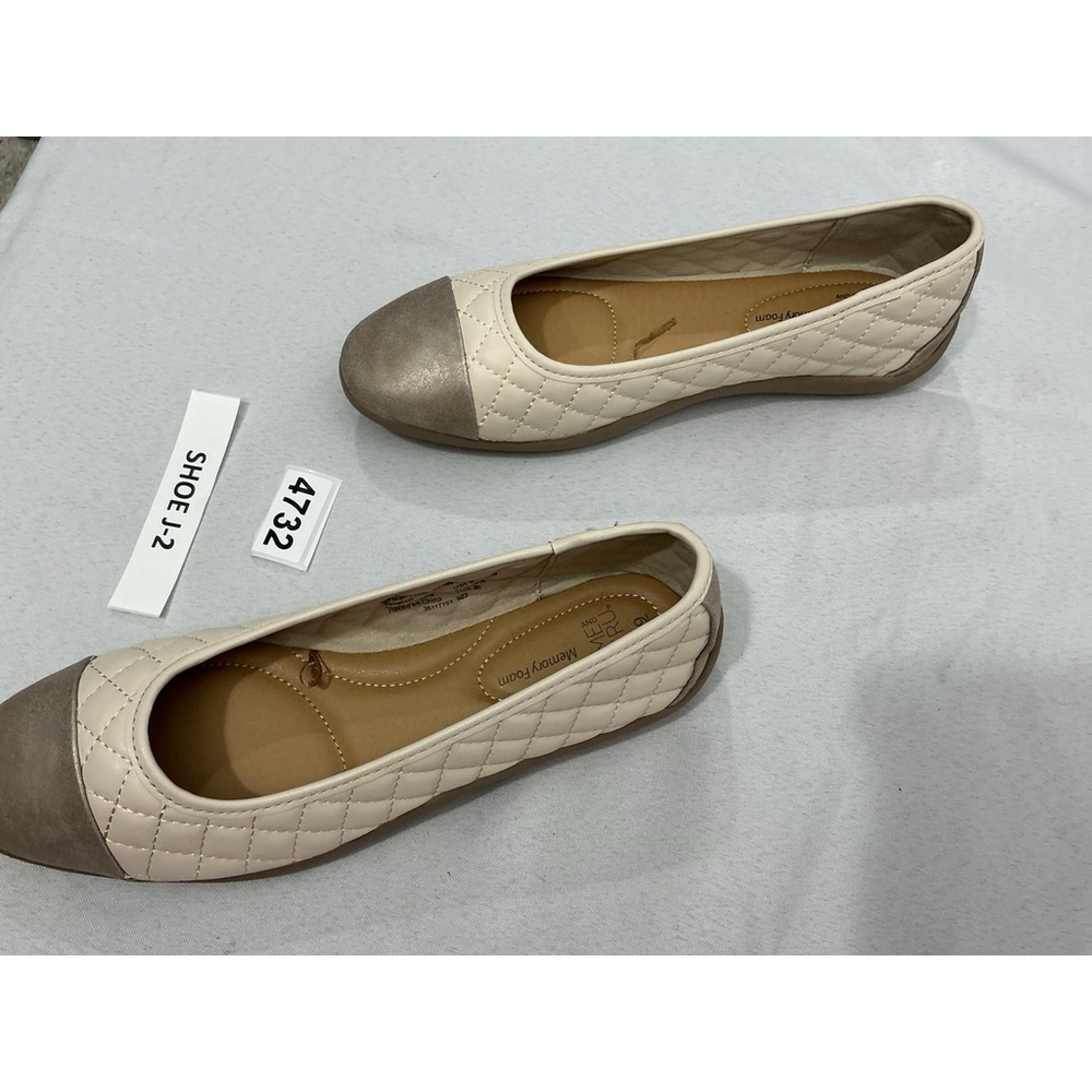 Womans Time & Tru Memory Foam Quilted Ballet Flats 9 Beige/taupe Slip On NWOT - Picture 3 of 8